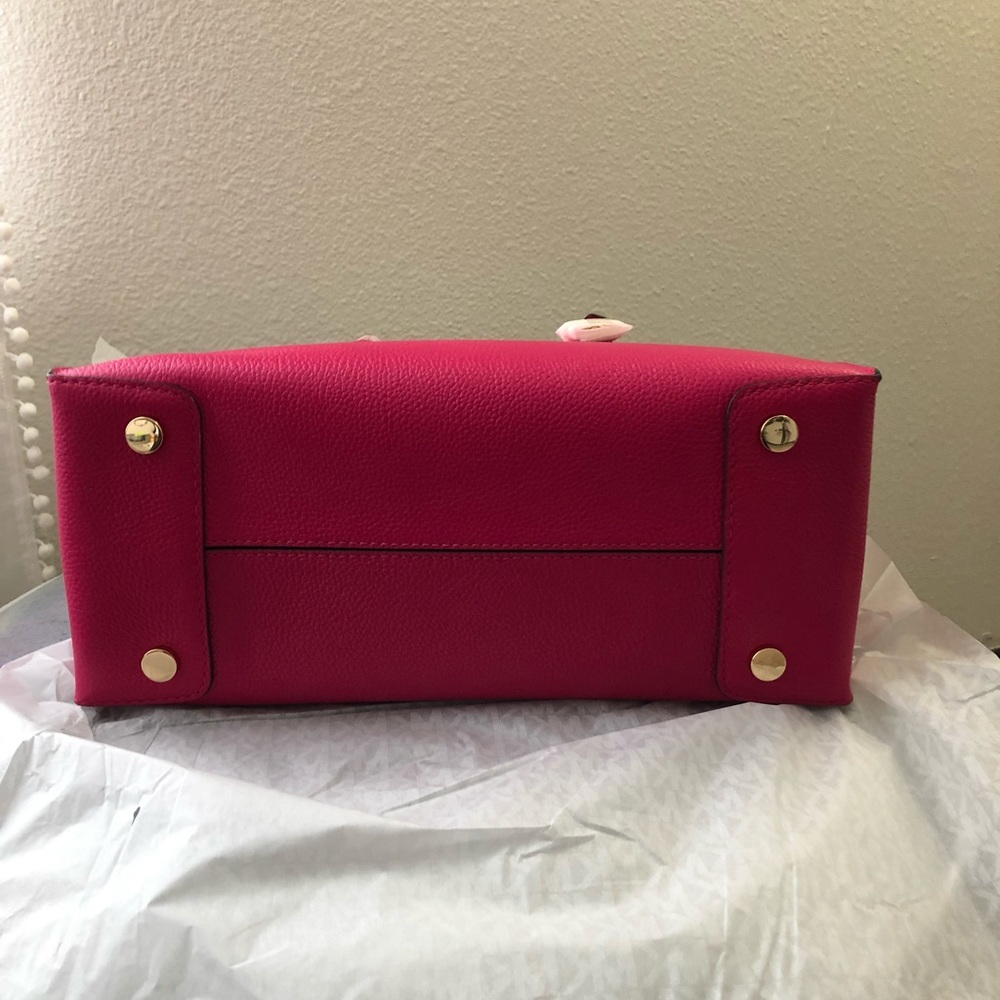SOLD Michael Kors Mercer - Picture 4 of 8